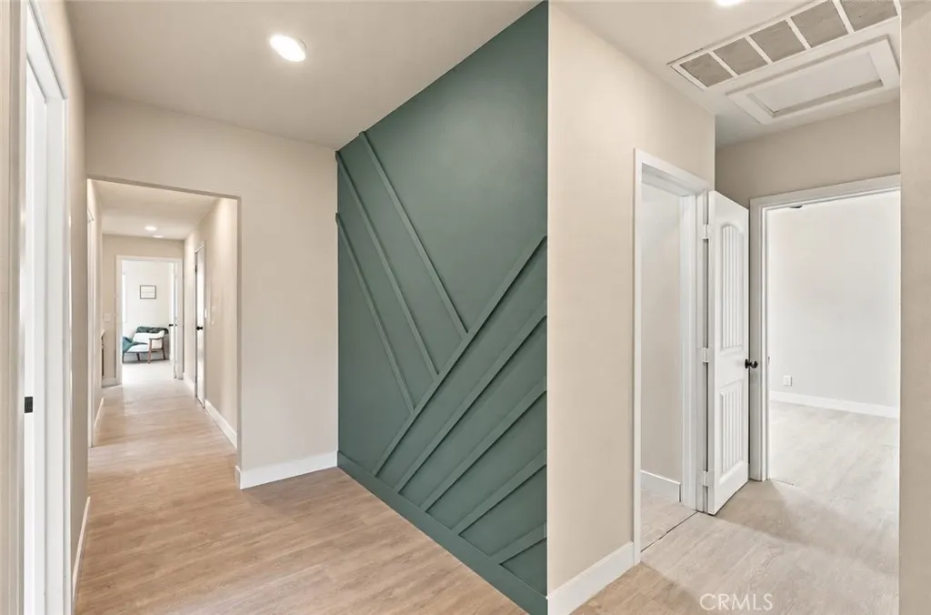 647 E Granada Court