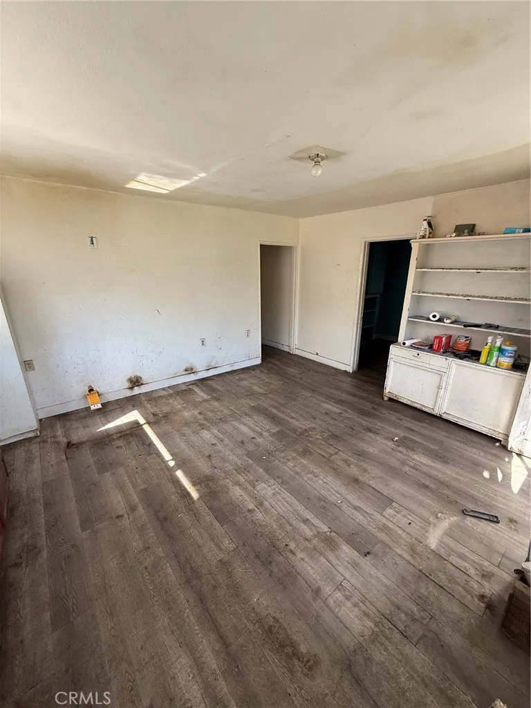 1328 N campus Avenue