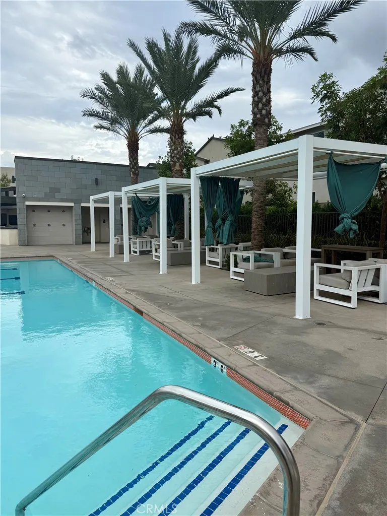 3520 E Peckham Paseo