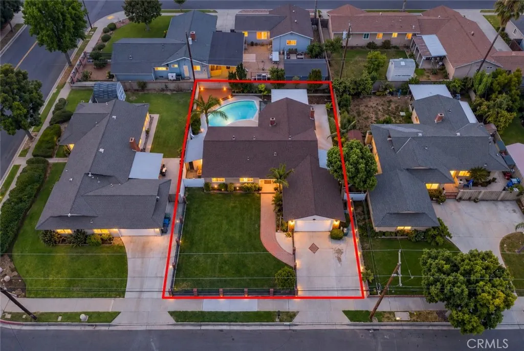 1212 S California