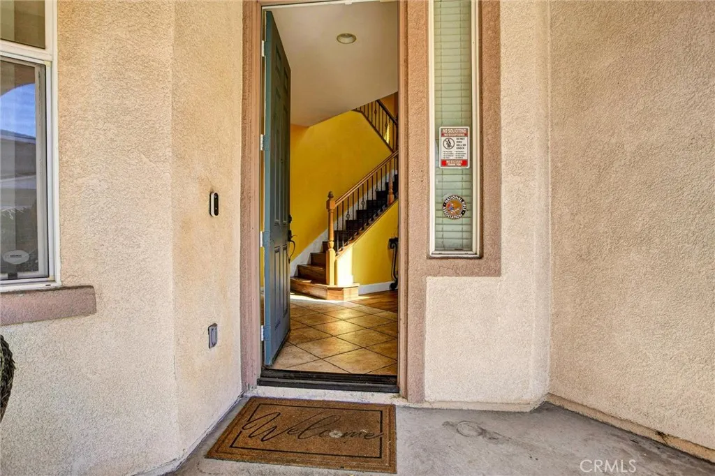 3295 E Springcreek