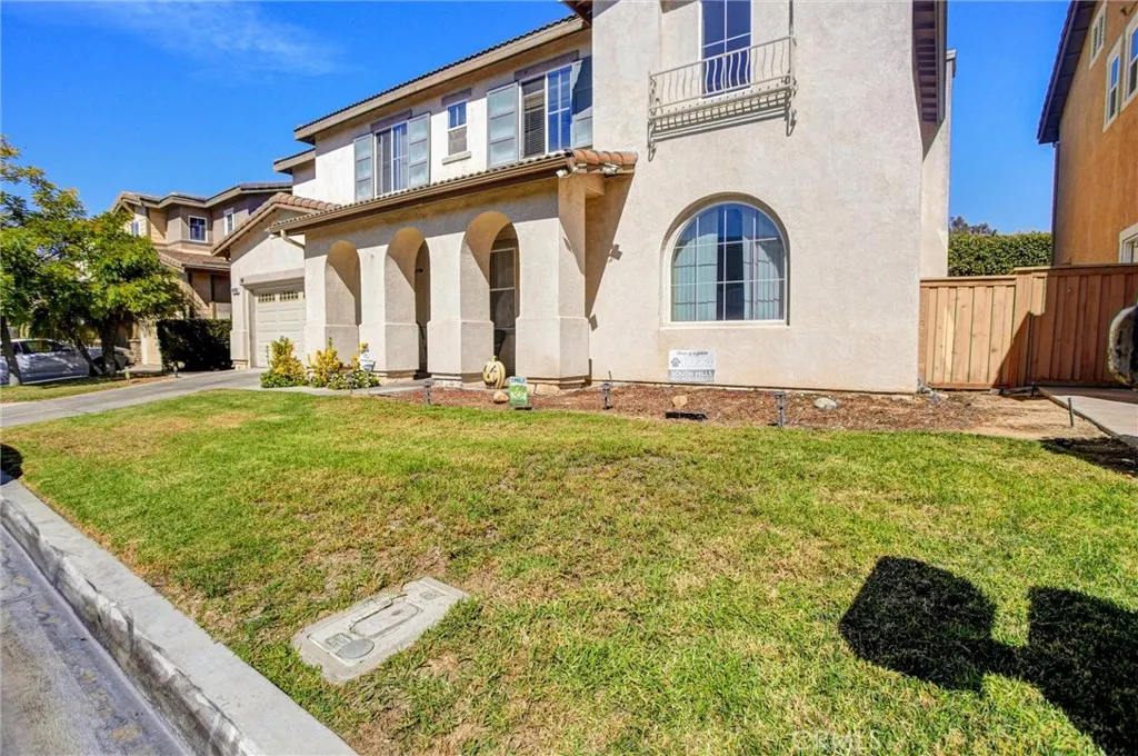 3295 E Springcreek