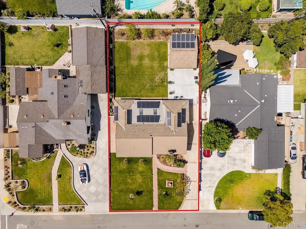 453 W Laurel Avenue