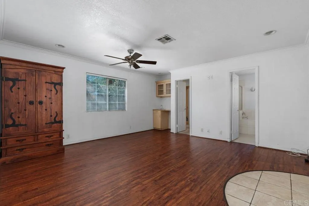 1141 Melham Ave.