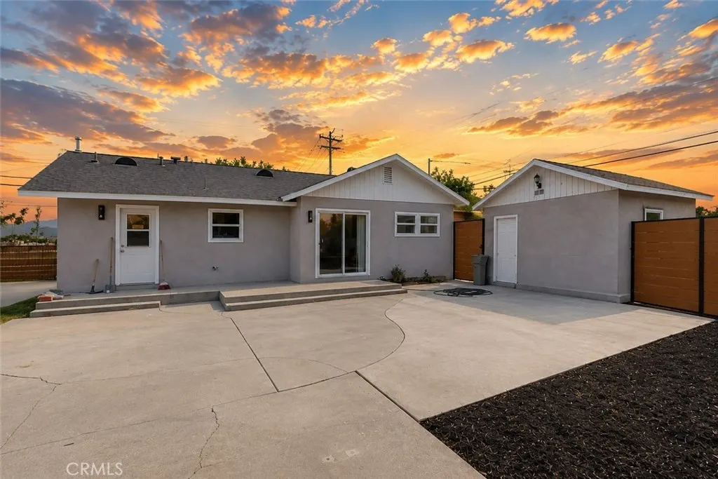 4510 Walnut