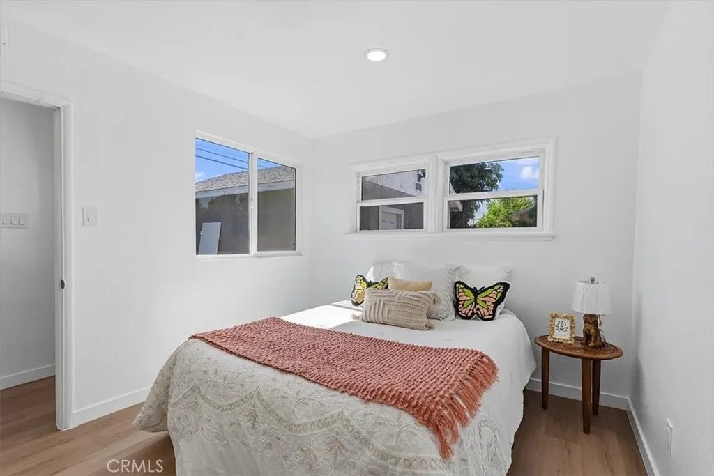 4510 Walnut