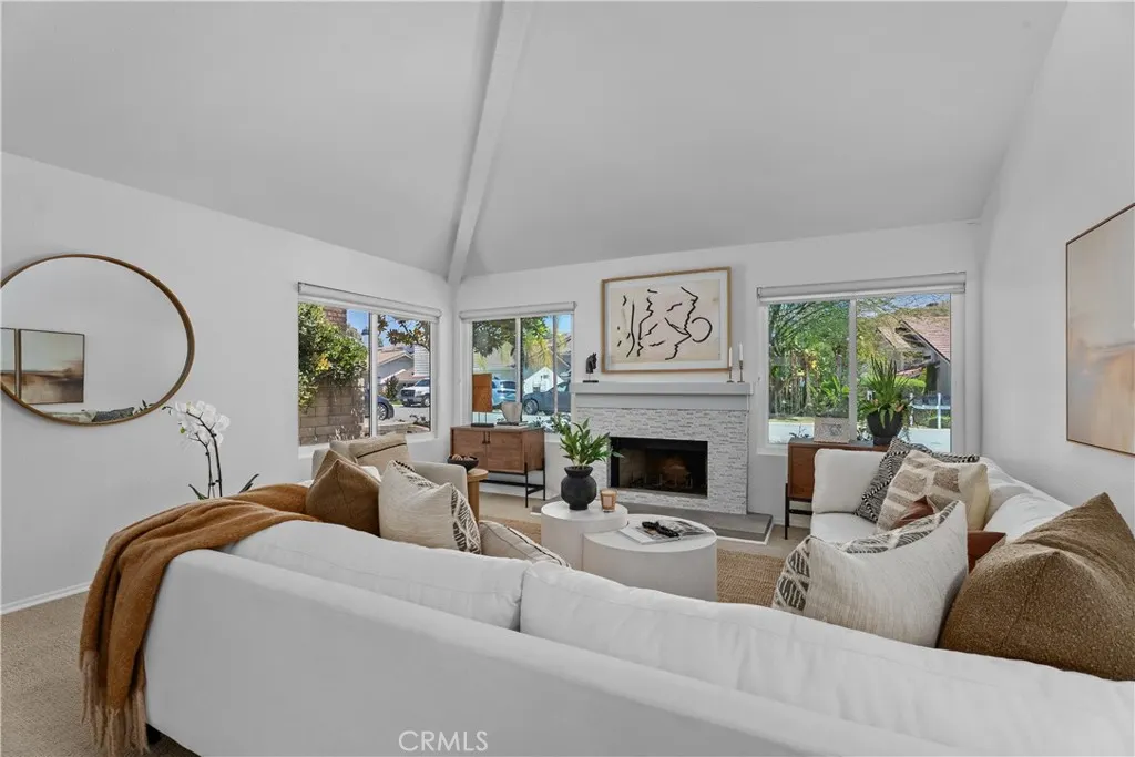 948 Malibu Canyon