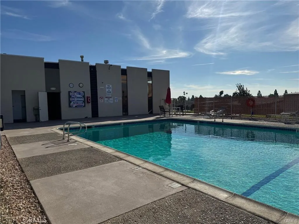 4095 Fruit Street, #607