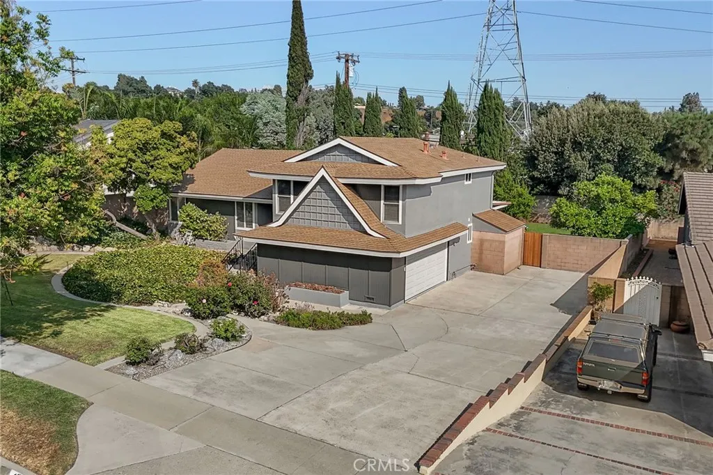 1752 Grasscreek Drive