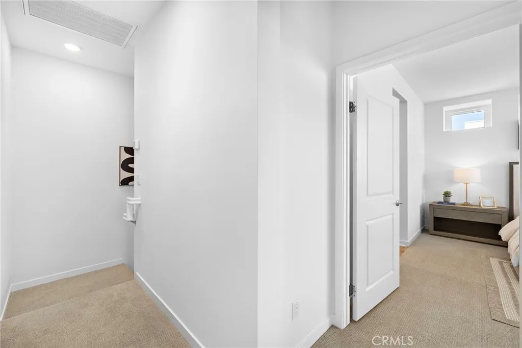 944 N Divino Privado, #57