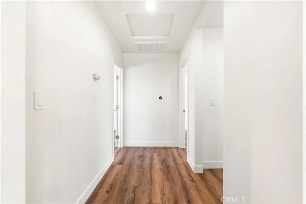 215 E Sierra Madre Avenue