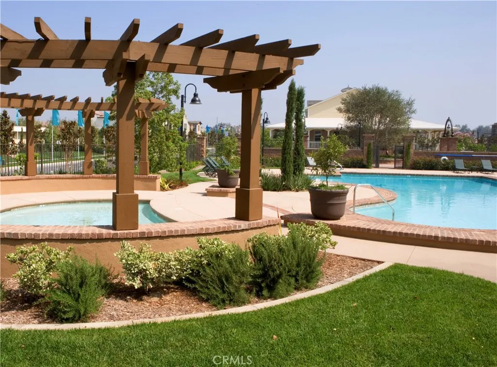 3939 E. KENYON PASEO