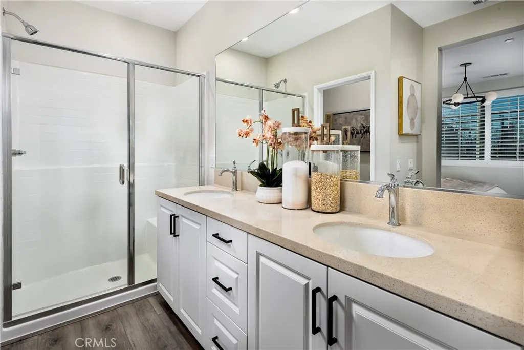 3935 E. Kenyon Paseo