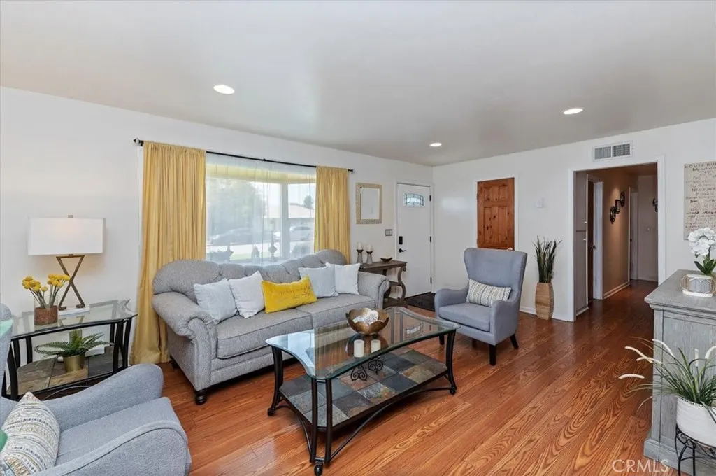 1968 Miramar Street