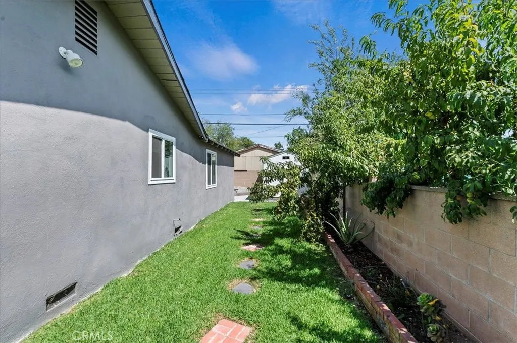 1968 Miramar Street