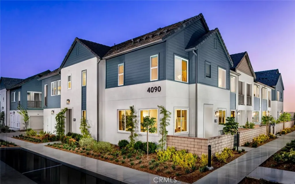 4152 S S. LIMECREST PASEO, #27