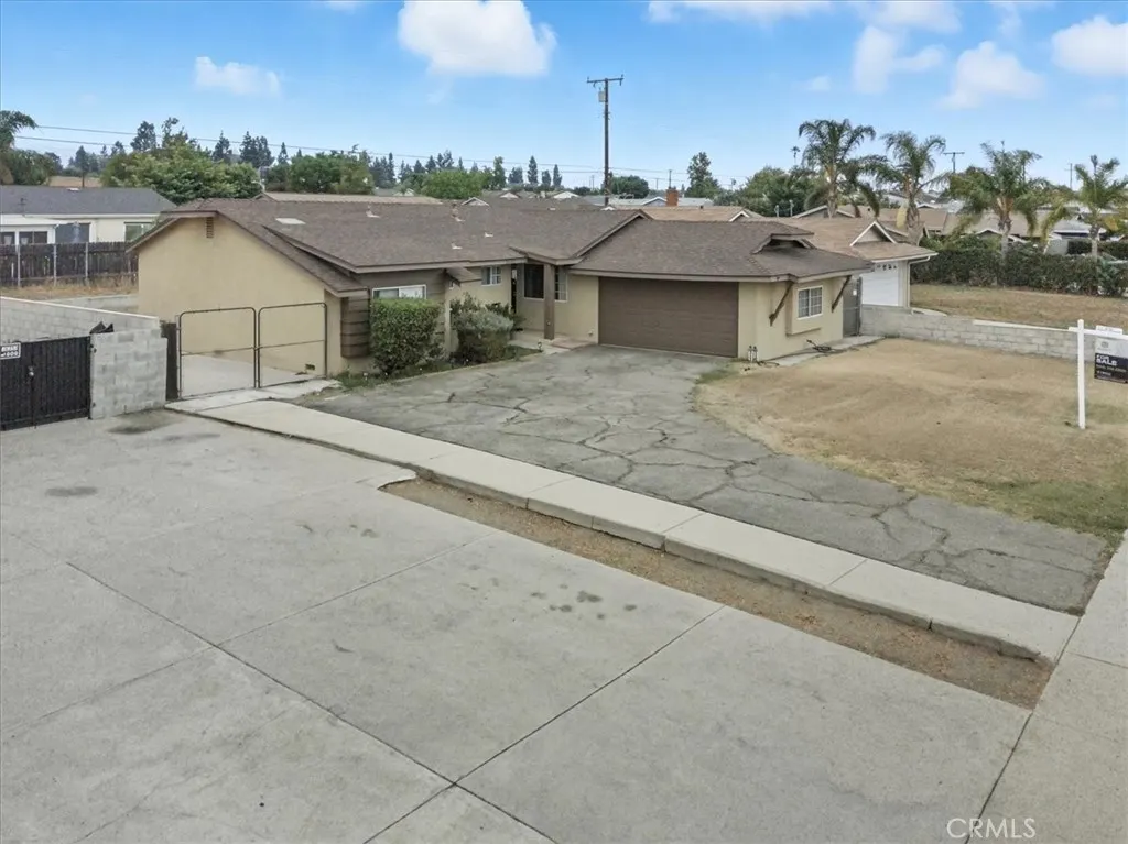 1512 W 6th Street
