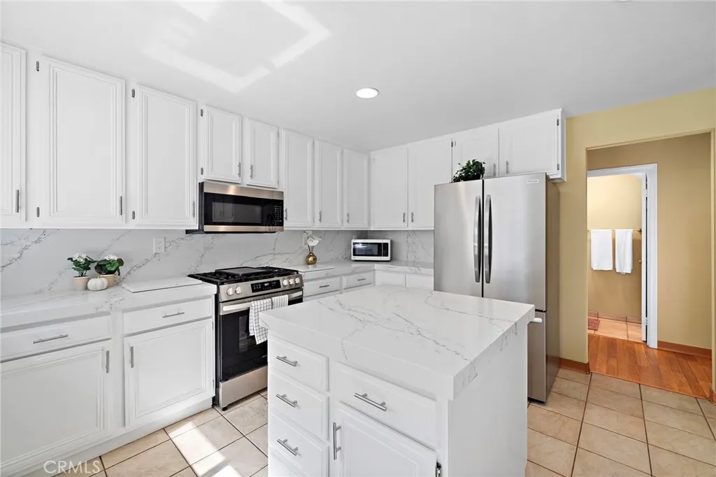 1828 Stargaze Drive