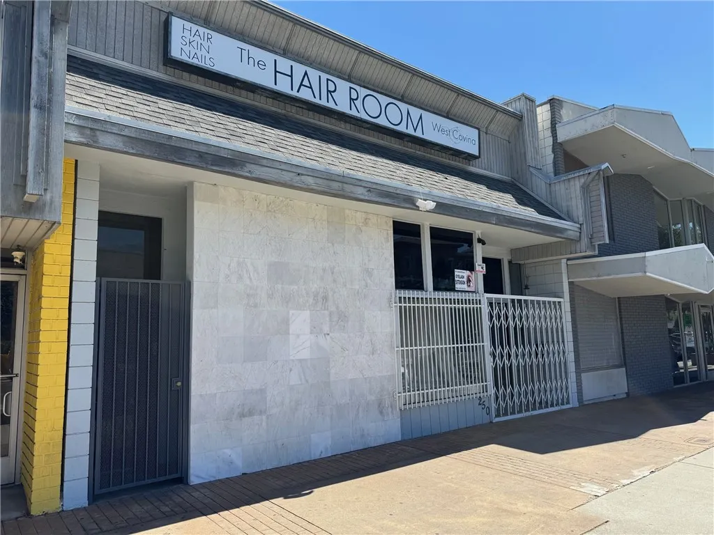 250 S. Glendora Ave.
