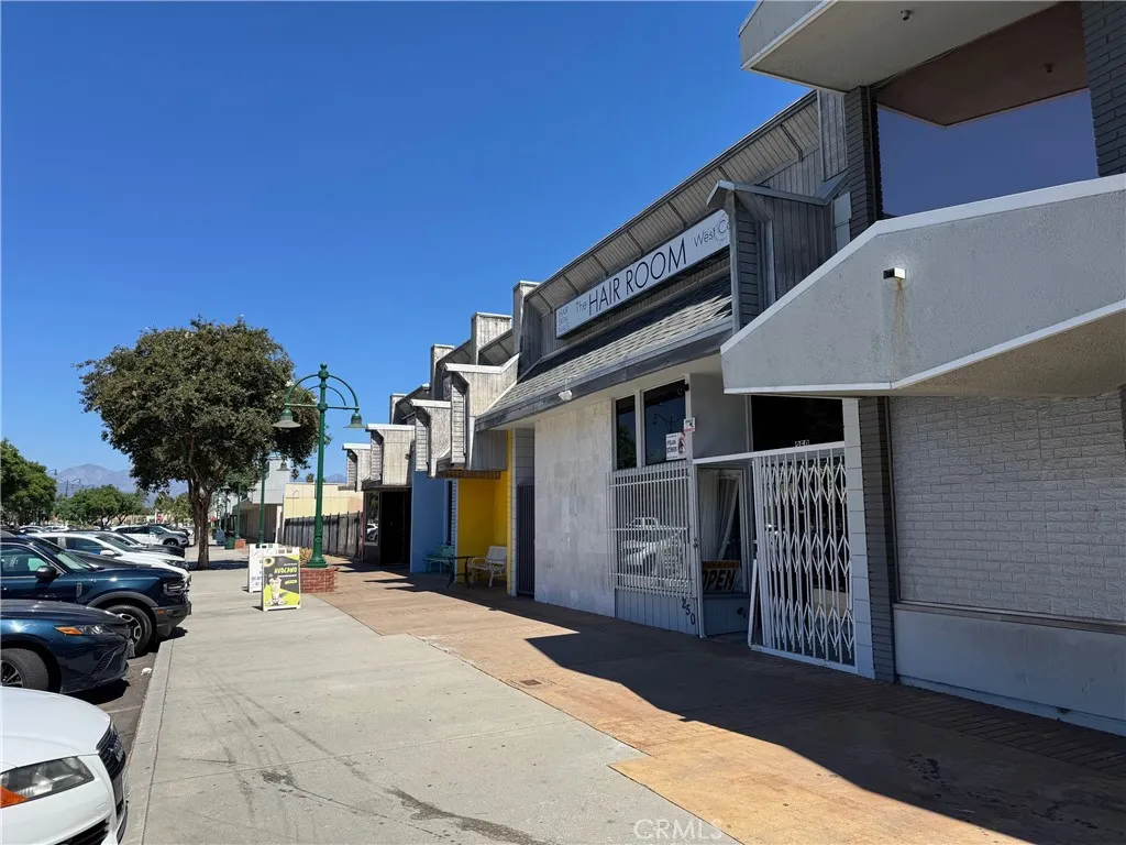 250 S. Glendora Ave.