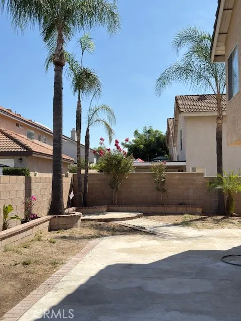4444 Merle St