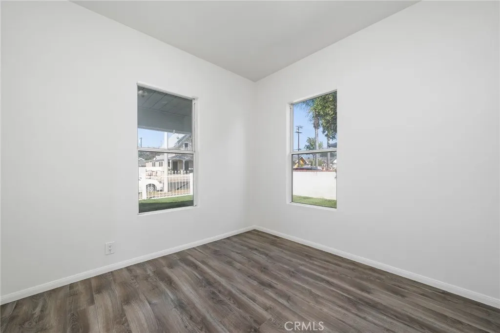 132 N Monterey Avenue