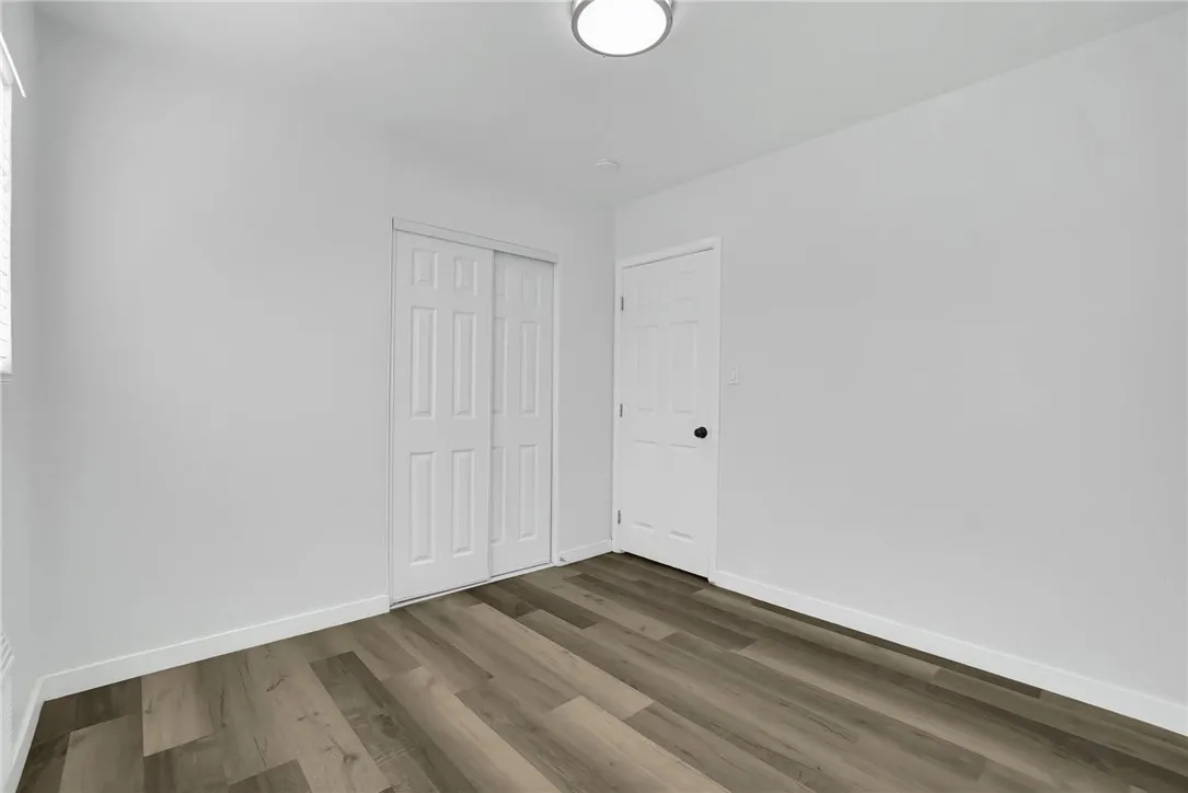 871 W Wilson