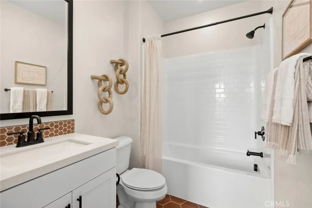 2601 Durfee Avenue, #B