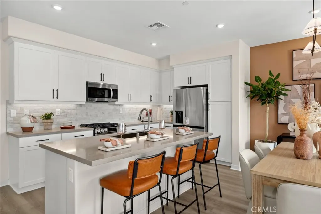 2601 Durfee Avenue, #B