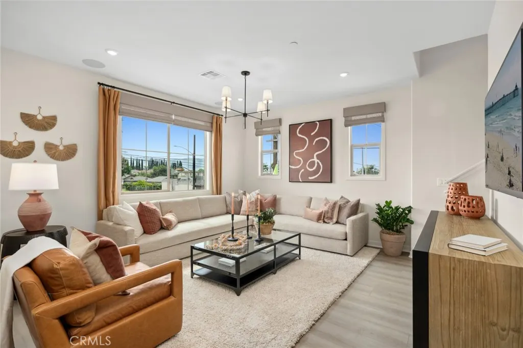 2601 Durfee Avenue, #B