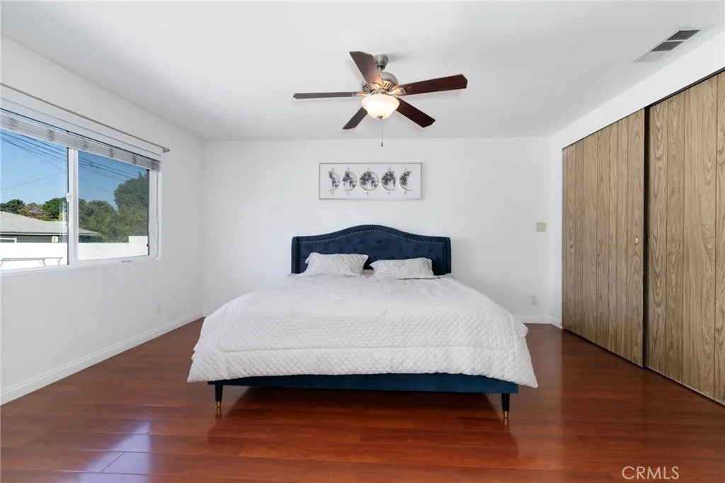 235 S Azusa