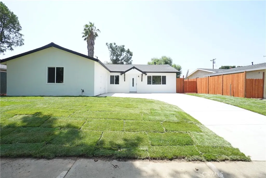 1152 W Tudor Street