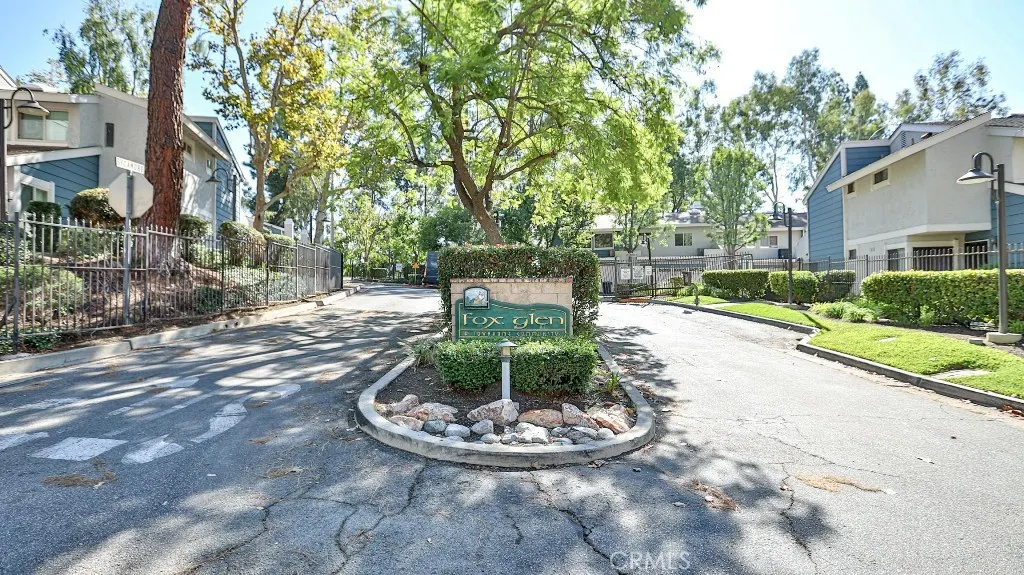 3538 Bottlebrush