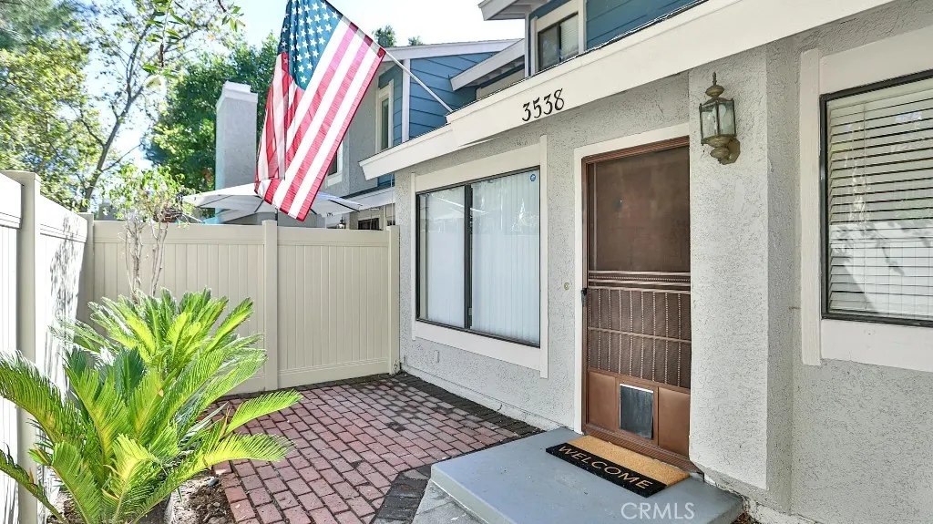 3538 Bottlebrush