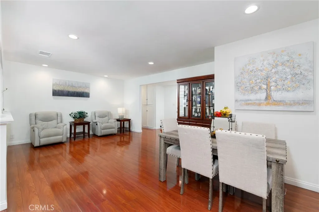 235 S Azusa