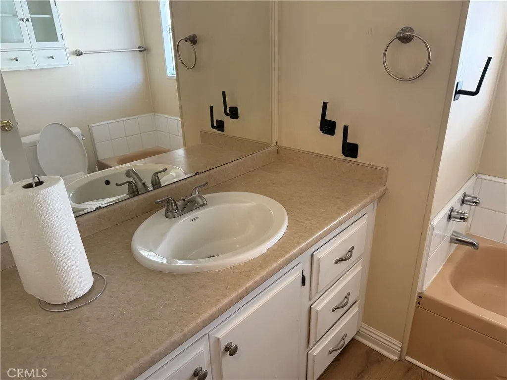 3530 Damien #13 Avenue