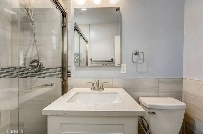 4325 Bannister