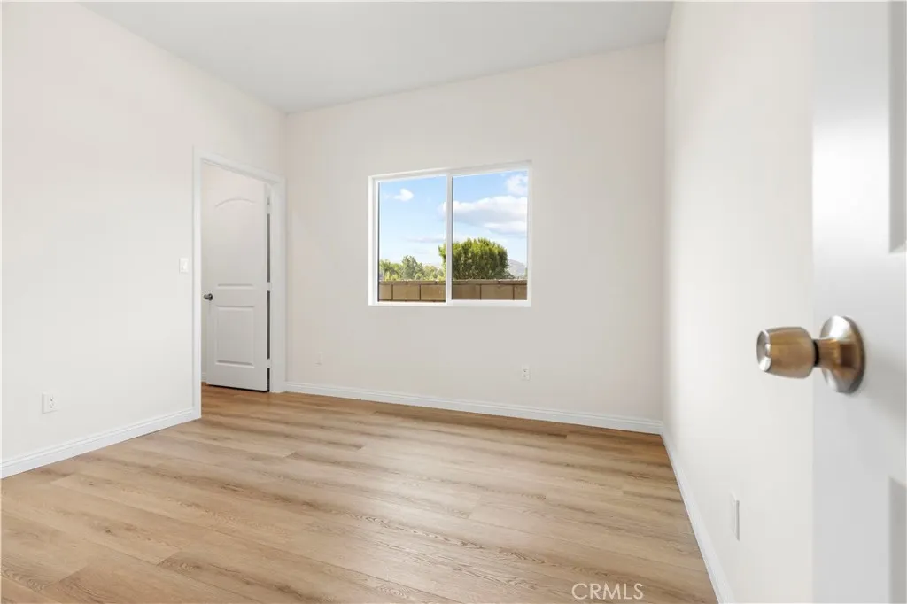 2516 E Walnut Creek