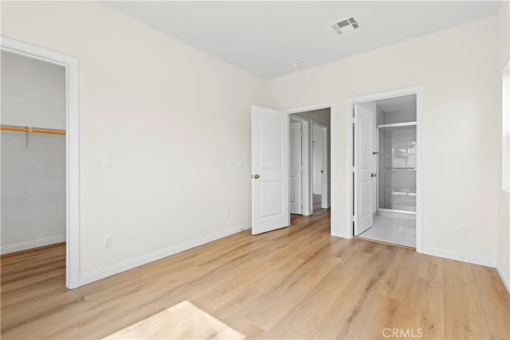 2516 E Walnut Creek