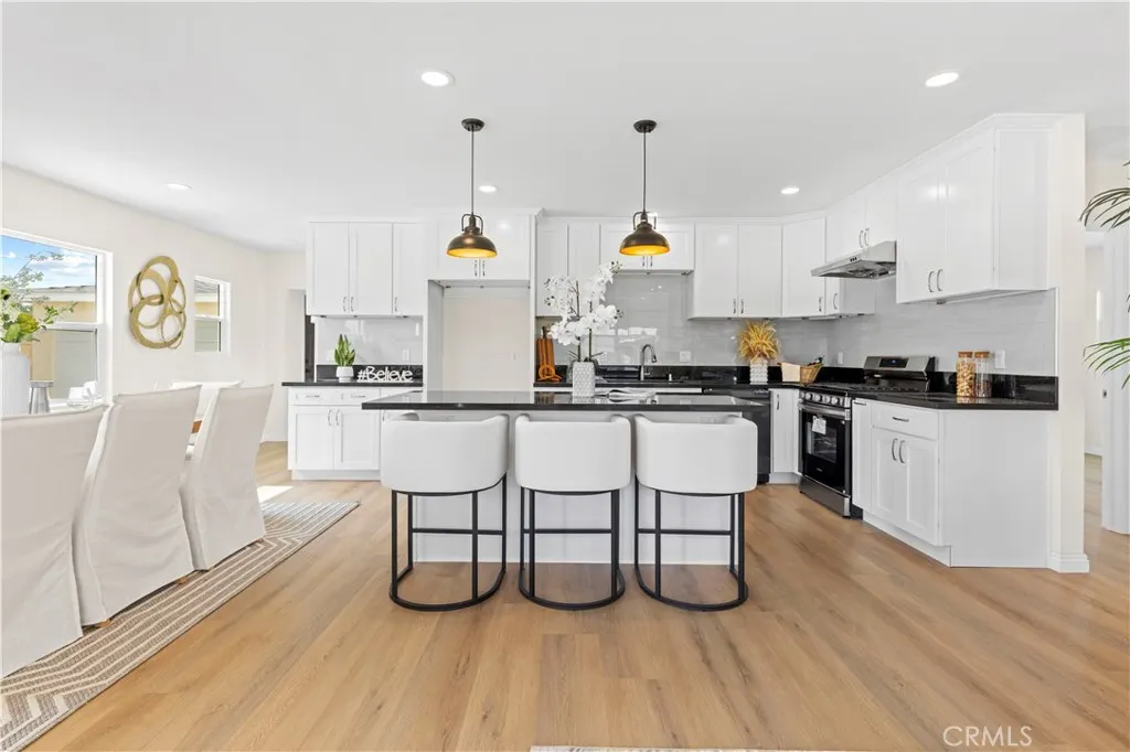 2516 E Walnut Creek