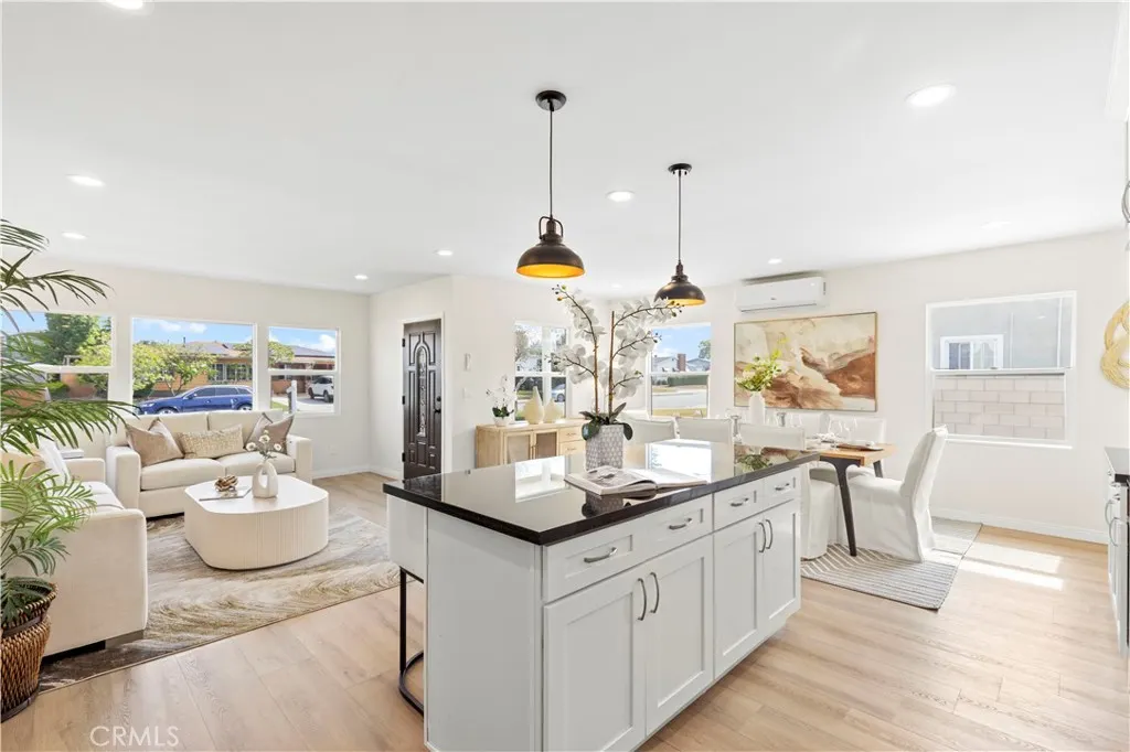 2516 E Walnut Creek