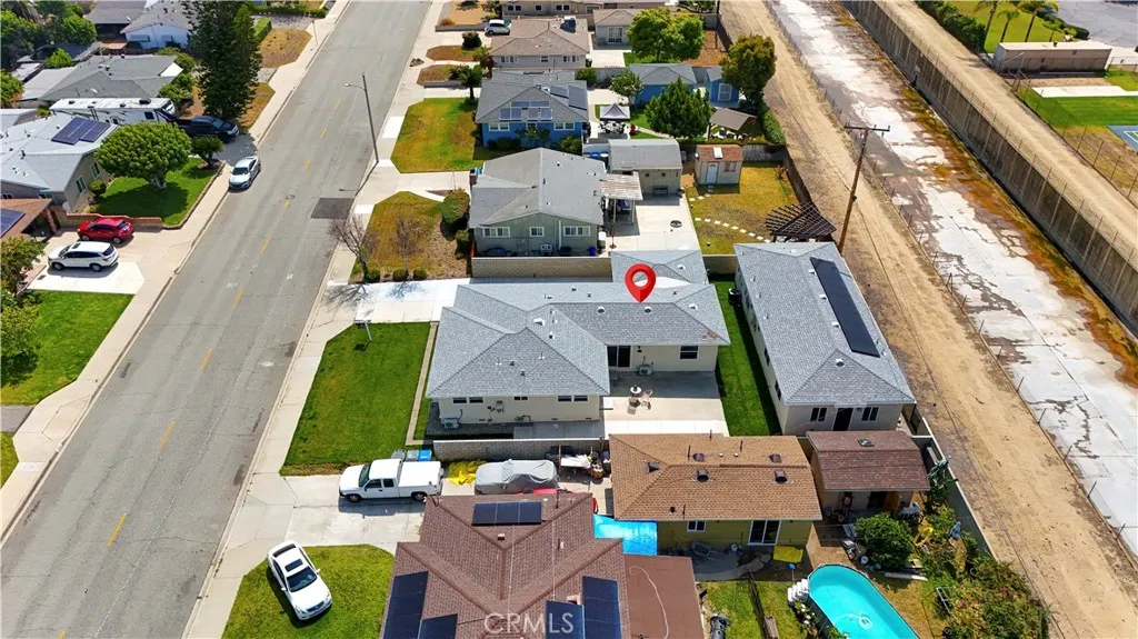 2516 E Walnut Creek