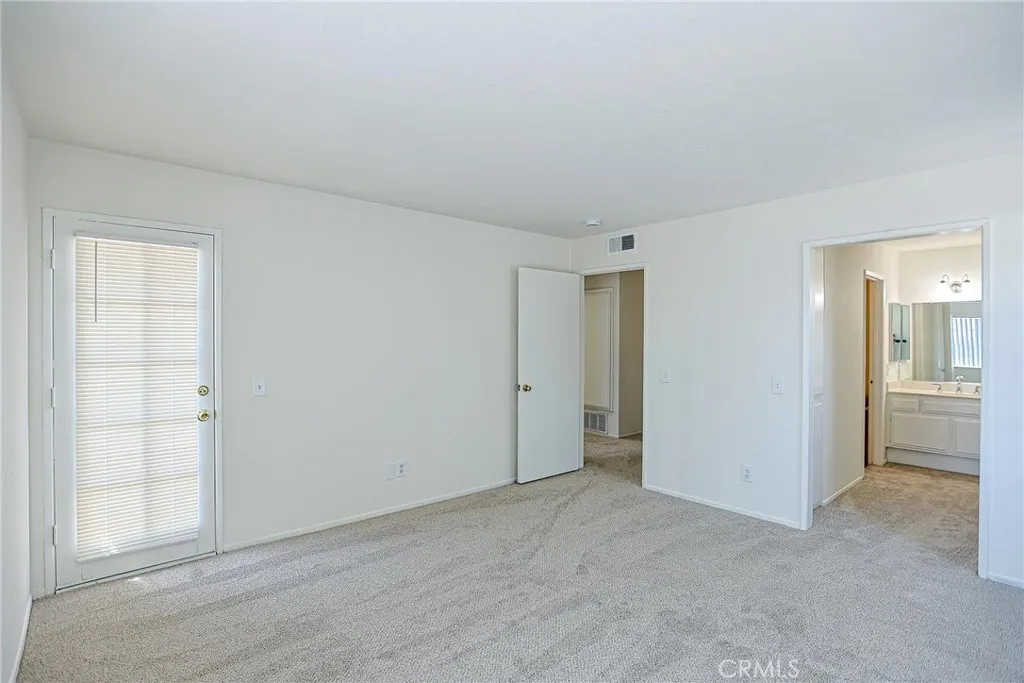 776 E San Bernardino #7