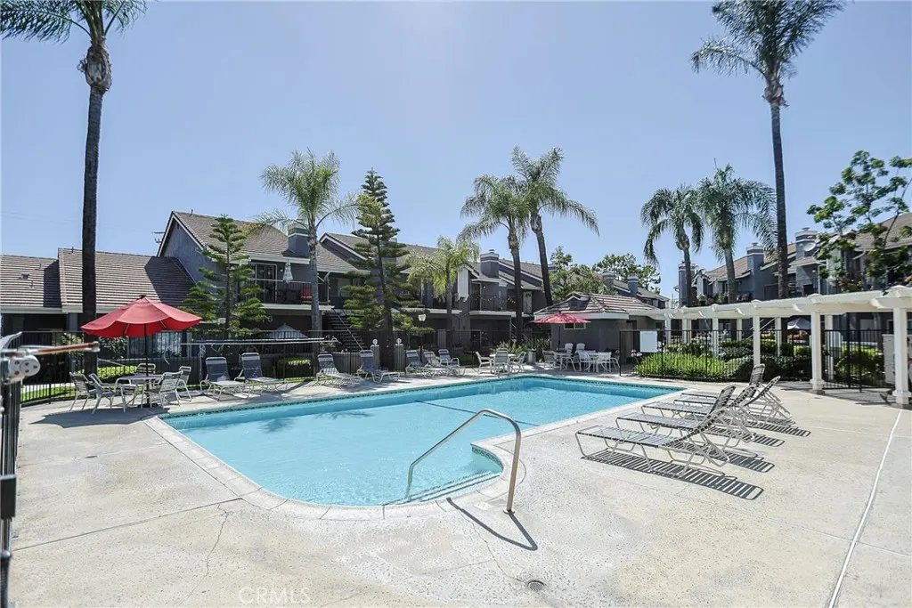776 E San Bernardino #7
