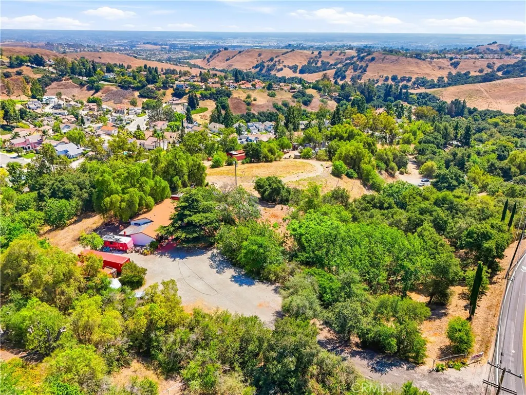 2151 Carbon Canyon