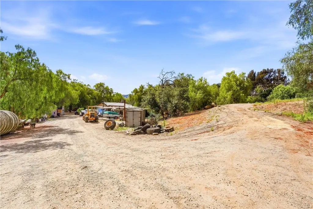 2151 Carbon Canyon