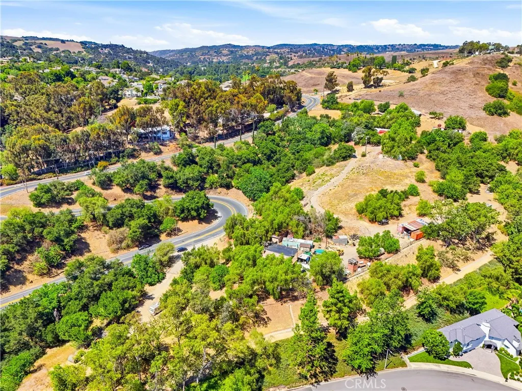 2151 Carbon Canyon