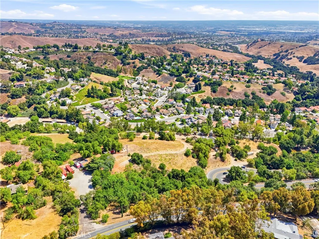 2151 Carbon Canyon