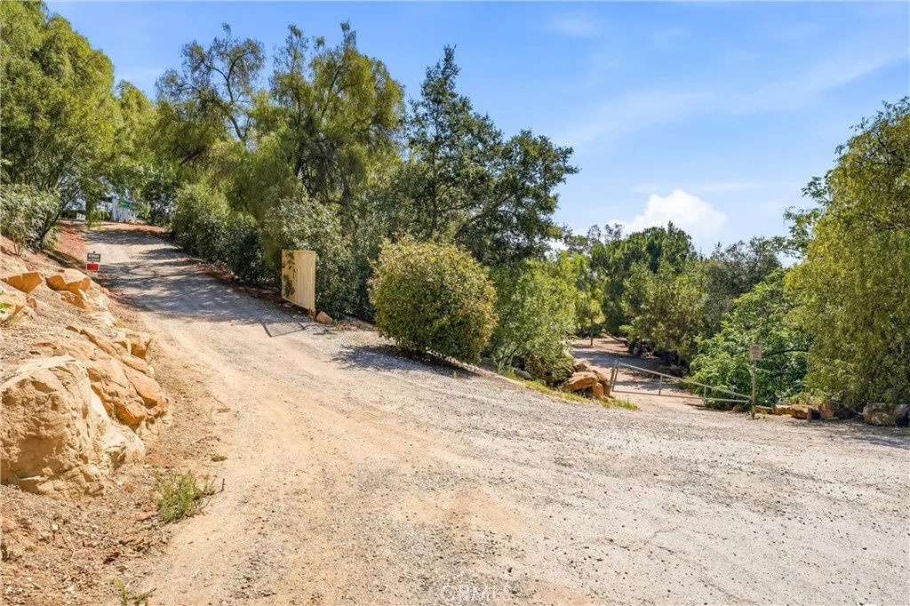 2151 Carbon Canyon