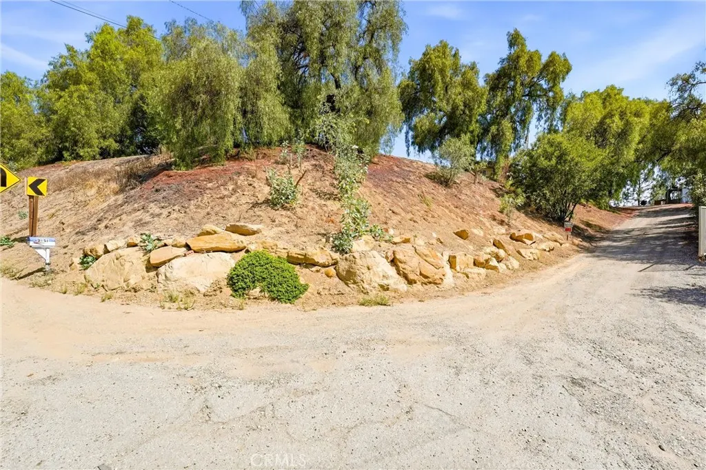 2151 Carbon Canyon